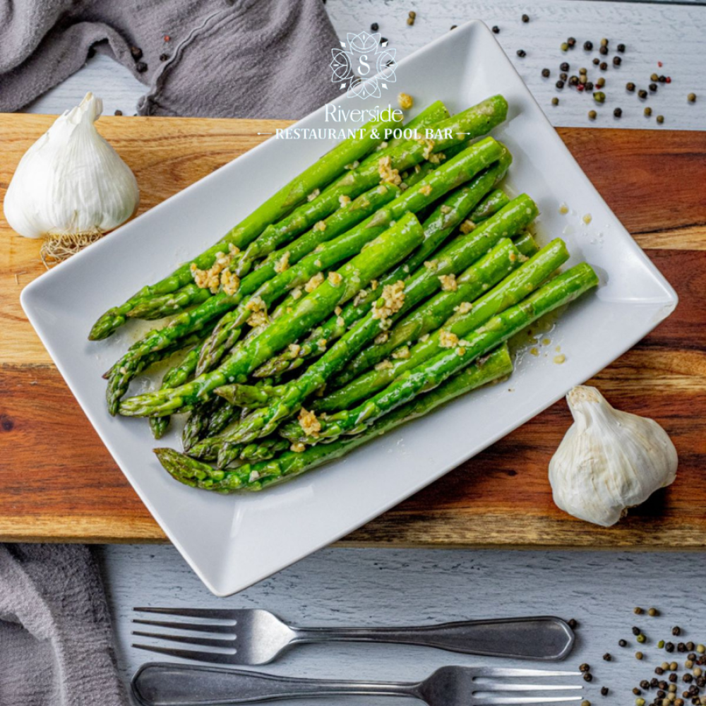 Asparagus sauteed in garlic butter