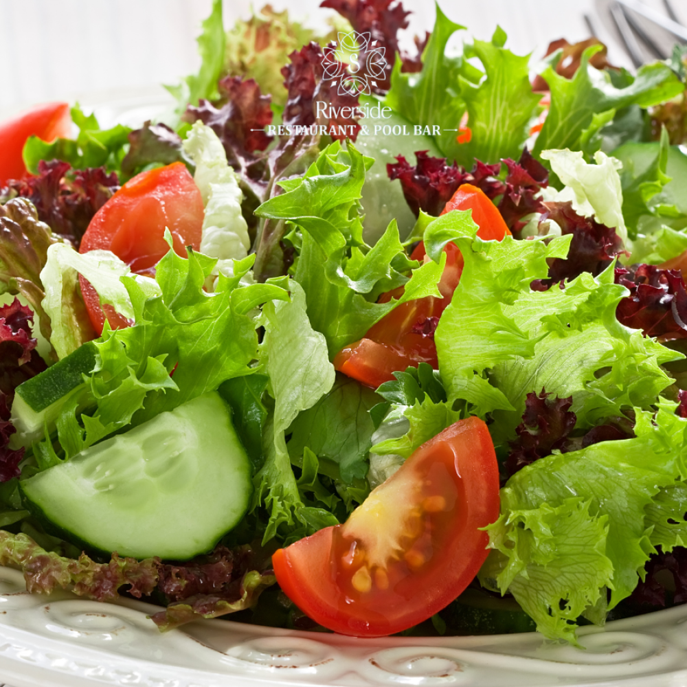 Seasonal Mixed Garden Salad